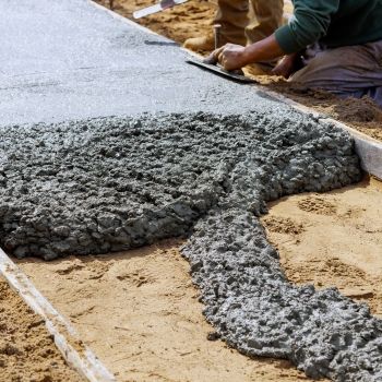 Concreto Usinado: A Base Inteligente para Piscinas, Obras Residenciais e Projetos de Alto Desempenho